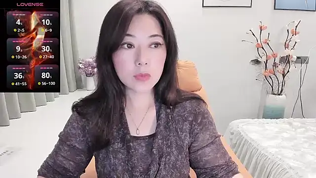 Crystal Wings online show from 09/19/25, 01:34