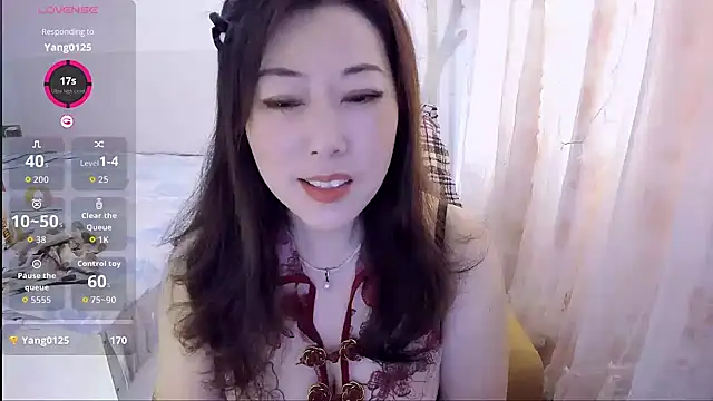 Crystal Wings online show from 06/24/26, 01:15