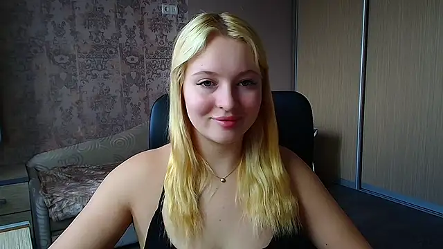 Milka kiss  online show from 03/25/26, 12:22
