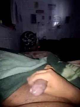 Snapshot of Zenfox24 chatting on 02/20/26, 12:27 Zenfox24 online show from 02/20/26, 12:27