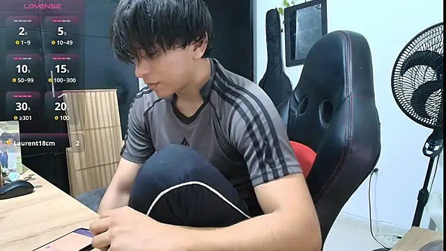 Haruto2001 online show from 12/03/24, 02:47