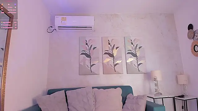 Snapshot of flavia_cruz chatting on 10/12/25, 07:35 flavia cruz online show from 10/12/25, 07:35