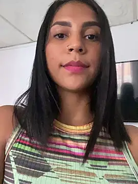 Snapshot of sharonmiller_2_ chatting on 02/25/25, 07:25 sharonmiller 2 online show from 02/25/25, 07:25