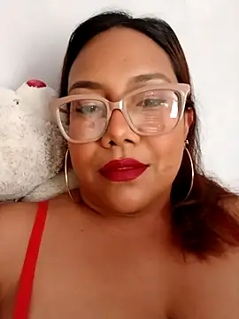 Snapshot of rainhavenus2024 chatting on 03/02/25, 05:04 rainhavenus2024 online show from 03/02/25, 05:04