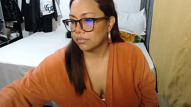 Snapshot of rainhavenus2024 chatting on 09/23/25, 11:02 rainhavenus2024 online show from 09/23/25, 11:02