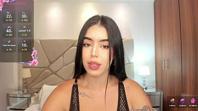 Snapshot of zoee_jackson chatting on 02/10/25, 02:08 zoee jackson online show from 02/10/25, 02:08