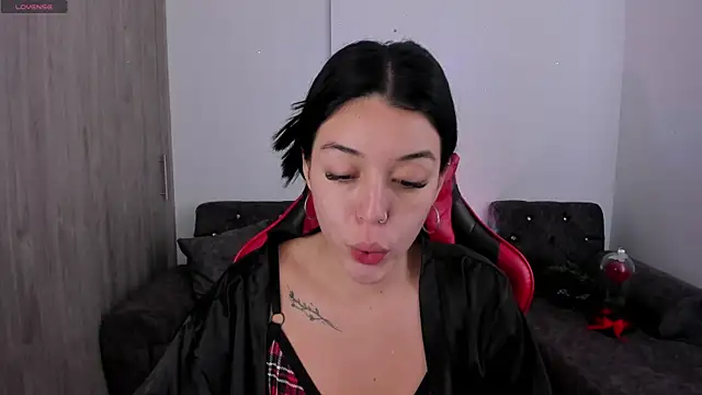 zoee jackson online show from 04/28/26, 08:36
