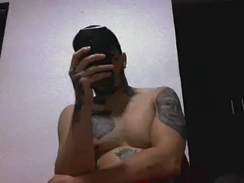 Snapshot of JAXXX367 chatting on 01/31/25, 06:57 JAXXX367 online show from 01/31/25, 06:57