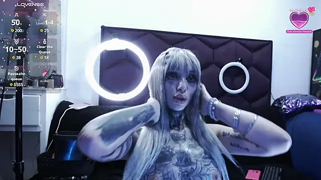 Snapshot of TyphoidMary chatting on 03/14/25, 03:48 TyphoidMary online show from 03/14/25, 03:48