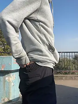 Snapshot of takuyapp chatting on 01/19/26, 04:27 takuyapp online show from 01/19/26, 04:27