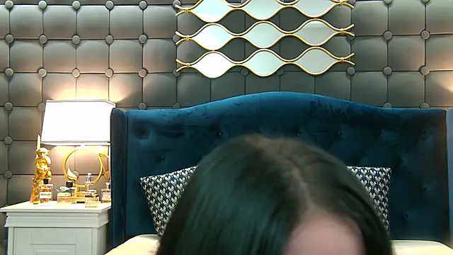 LeyaCass online show from 01/13/25, 12:13