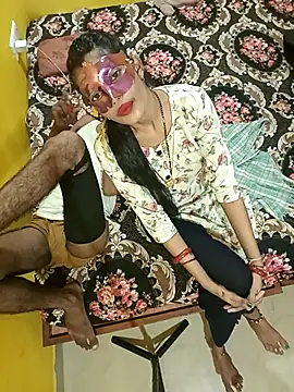 Snapshot of Rashili_Riya chatting on 09/23/25, 05:49 Rashili Riya online show from 09/23/25, 05:49