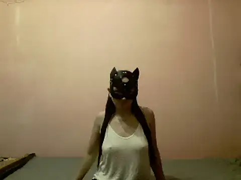 Snapshot of MaxWellas6 chatting on 02/10/25, 07:07 MaxWellas6 online show from 02/10/25, 07:07