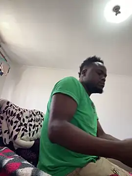 Snapshot of Andricastro chatting on 12/14/24, 05:14 Andricastro online show from 12/14/24, 05:14