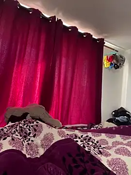 Snapshot of Andricastro chatting on 12/19/24, 11:18 Andricastro online show from 12/19/24, 11:18