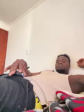 Snapshot of Andricastro chatting on 12/24/24, 08:27 Andricastro online show from 12/24/24, 08:27