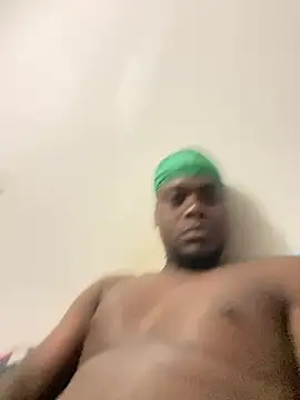 Snapshot of Andricastro chatting on 01/09/25, 02:11 Andricastro online show from 01/09/25, 02:11