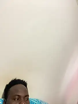 Snapshot of Andricastro chatting on 02/12/25, 11:07 Andricastro online show from 02/12/25, 11:07