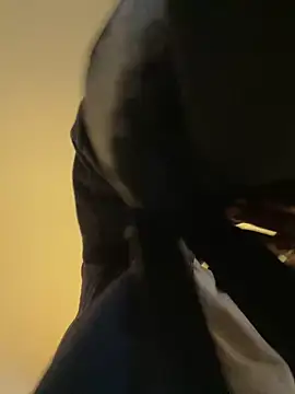 Snapshot of Andricastro chatting on 02/25/25, 11:11 Andricastro online show from 02/25/25, 11:11