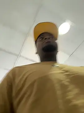 Snapshot of Andricastro chatting on 09/08/25, 09:25 Andricastro online show from 09/08/25, 09:25