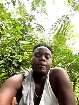 Snapshot of Andricastro chatting on 11/10/25, 01:43 Andricastro online show from 11/10/25, 01:43