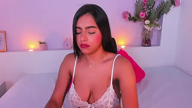 AmyBarton02 online show from 12/13/24, 06:38