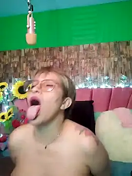 Snapshot of Isabelle_Lov18 chatting on 01/11/25, 03:55 Isabelle Lov18 online show from 01/11/25, 03:55