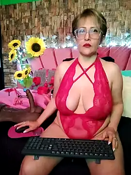 Snapshot of Isabelle_Lov18 chatting on 01/16/25, 03:45 Isabelle Lov18 online show from 01/16/25, 03:45