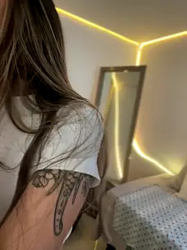 AmmyCollinsW online show from 10/14/25, 08:31