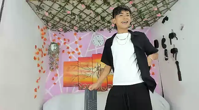 Fresahot2005 online show from 03/06/25, 08:27