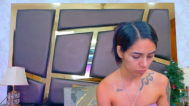 NicoleEsposito online show from 12/17/25, 12:55