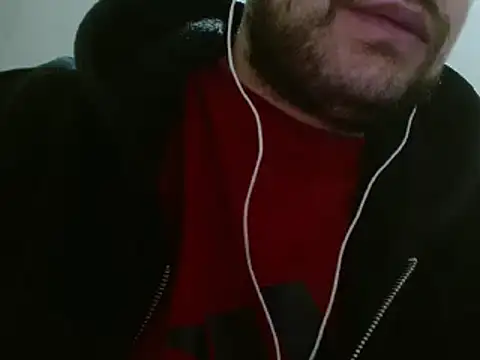 Snapshot of camiloking1720 chatting on 02/09/25, 08:22 camiloking1720 online show from 02/09/25, 08:22