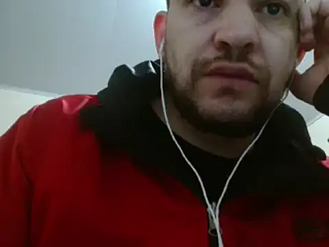 Snapshot of camiloking1720 chatting on 02/20/25, 06:28 camiloking1720 online show from 02/20/25, 06:28