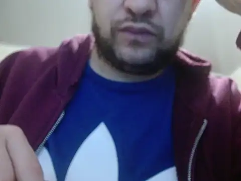 Snapshot of camiloking1720 chatting on 10/01/25, 06:52 camiloking1720 online show from 10/01/25, 06:52