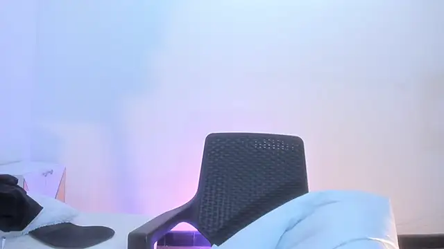 brithany rousee online show from 09/19/25, 07:14