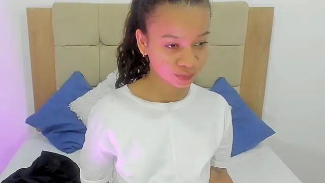 brithany rousee online show from 09/23/25, 08:12