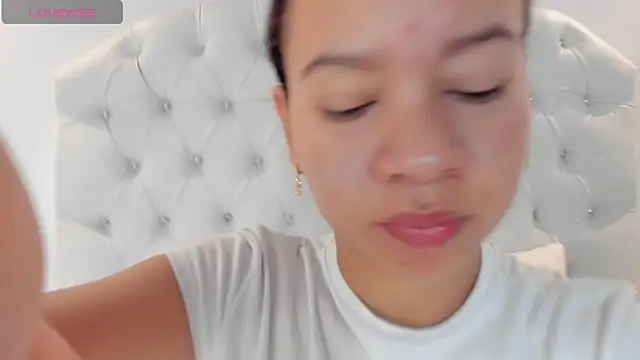 brithany rousee online show from 10/30/25, 02:40