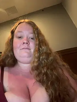 Snapshot of Sierra_bbyx chatting on 05/02/26, 01:10 Sierra bbyx online show from 05/02/26, 01:10