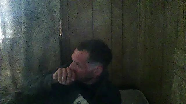 Snapshot of luke_thighwalker2469 chatting on 03/06/26, 03:52 luke thighwalker2469 online show from 03/06/26, 03:52