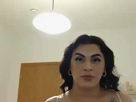 Snapshot of Dulce_hot_23_ chatting on 04/29/26, 05:30 Dulce hot 23 online show from 04/29/26, 05:30