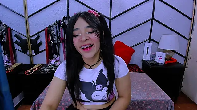 AlanaLuck online show from 02/14/25, 06:51