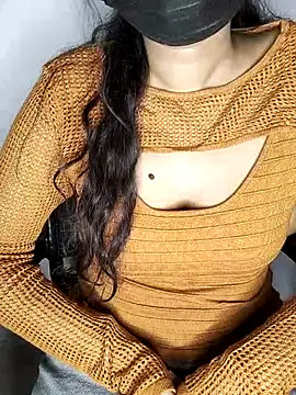 Snapshot of Ms_Neera chatting on 02/15/25, 07:17 Ms Neera online show from 02/15/25, 07:17