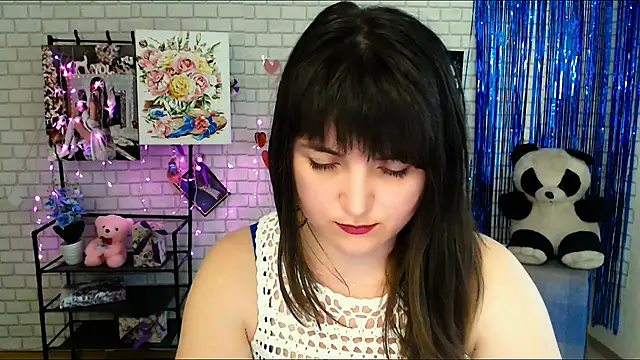 Darina M  online show from 02/22/25, 08:50