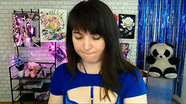 Darina M  online show from 02/26/25, 11:52