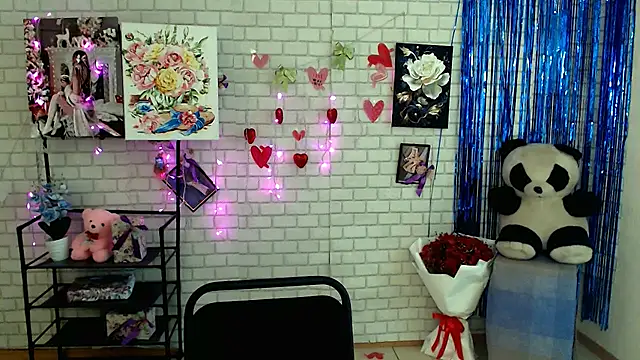 Darina M  online show from 03/12/25, 11:20