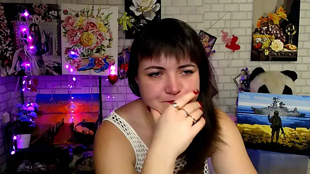 Darina M  online show from 12/02/25, 04:18