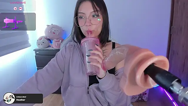 Hannya moon online show from 11/19/25, 05:24