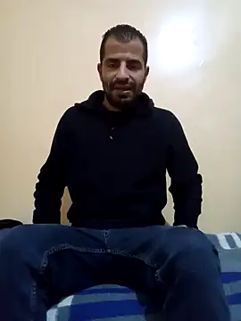 Snapshot of Bisex_activ19 chatting on 12/07/24, 04:36 Bisex activ19 online show from 12/07/24, 04:36