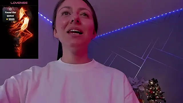 Ich Bin Julia online show from 12/18/24, 05:10