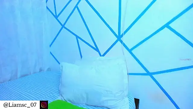 liam scott77 online show from 11/16/25, 10:59